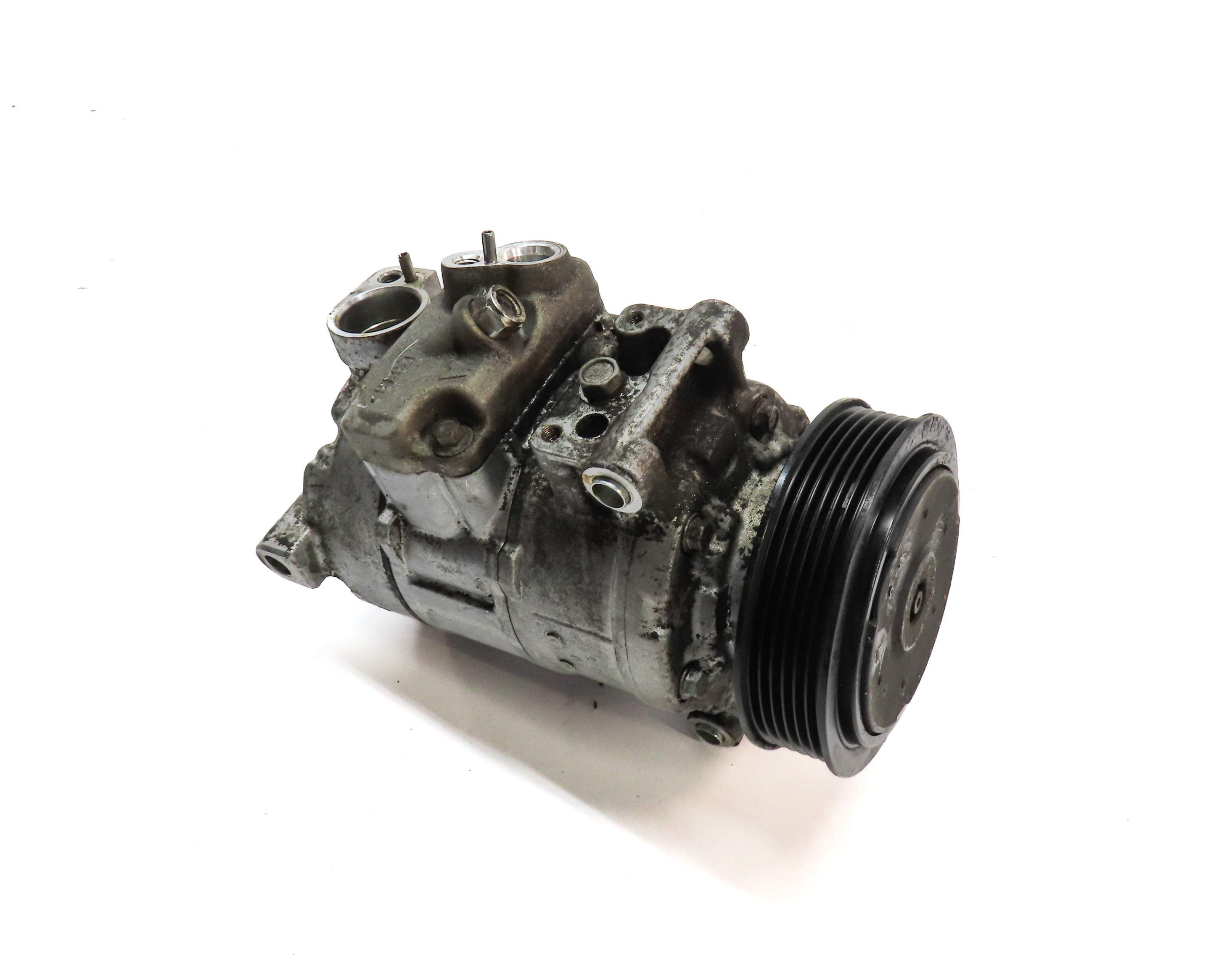 09-18 VW AUDI A3 Q3 TT BEETLE JETTA PASSAT (8P 8U) 2.0L A/C AIR COMPRESSOR PUMP — exact item pictured